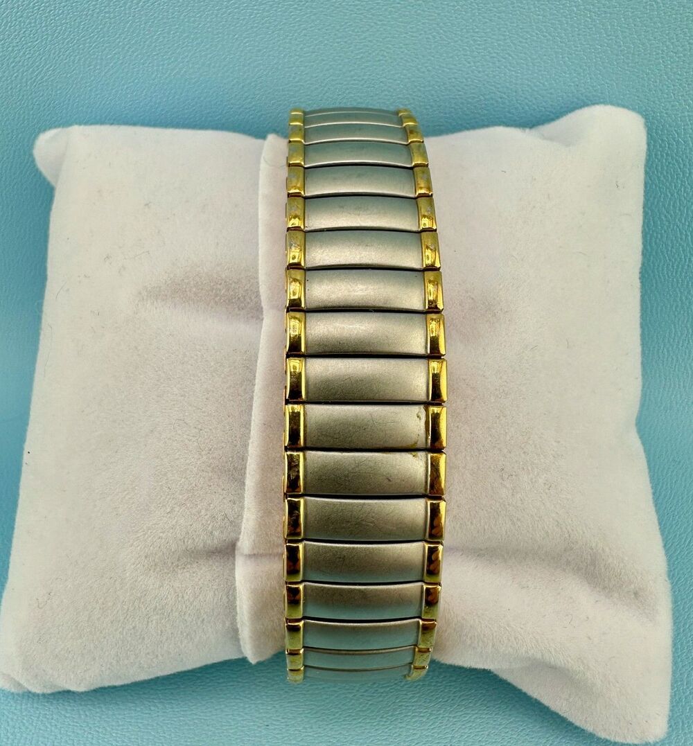 Vintage Mickey Mouse Gold Silver Tone Stretch Band Wrist Watch Tested Works - Picture 9 of 14